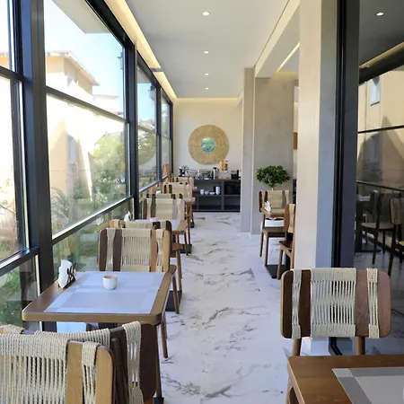 فندق Niklas Boutique 4*