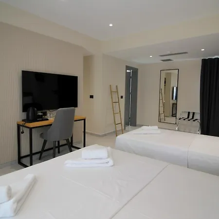 Niklas Boutique فندق