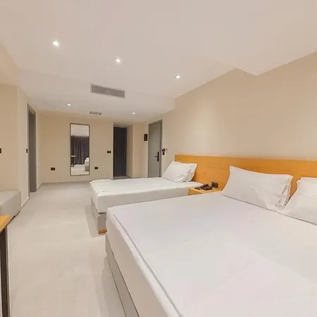 Niklas Boutique Hotel 4*