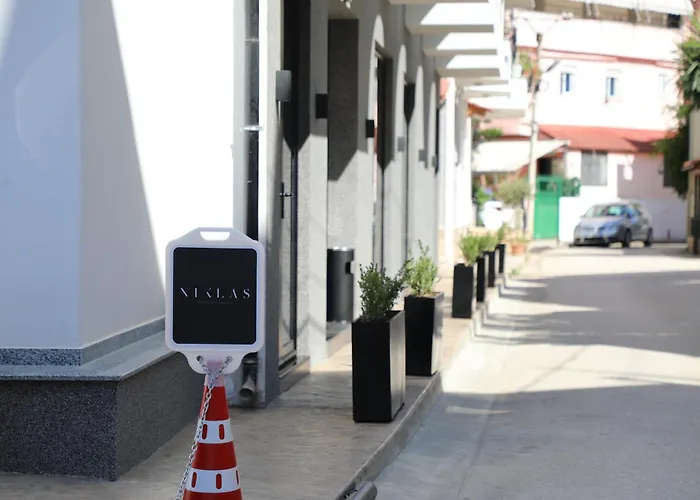 Niklas Boutique ساراندا