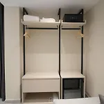 Niklas Boutique