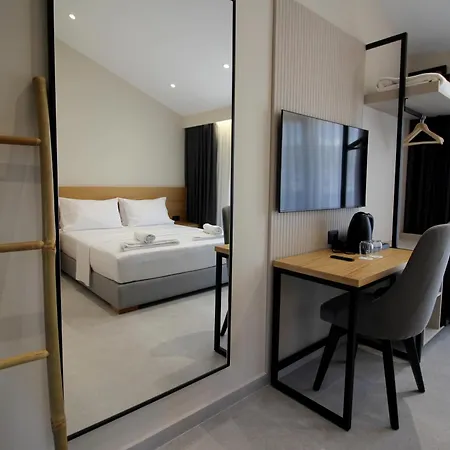 Niklas Boutique